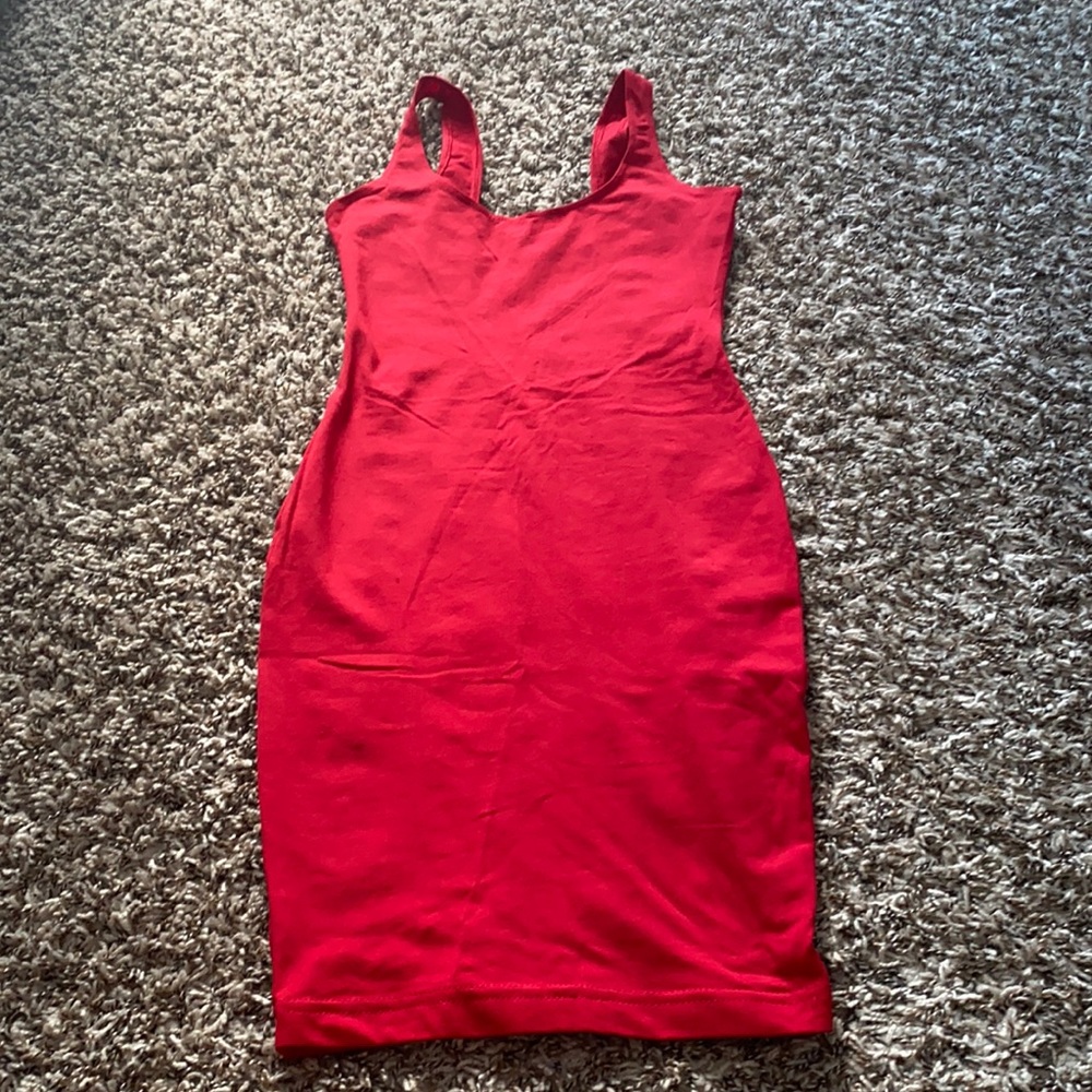 256)American apparel Brand new red mini dress